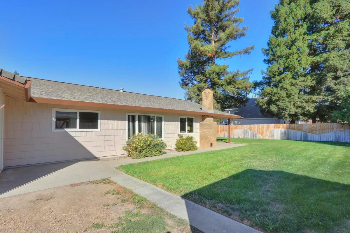 1578 Cedar Way