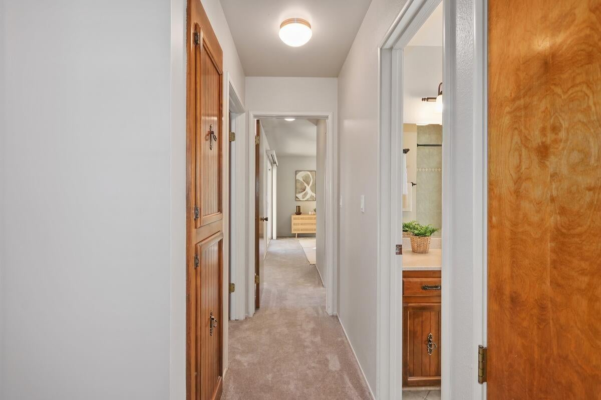 1578 Cedar Way