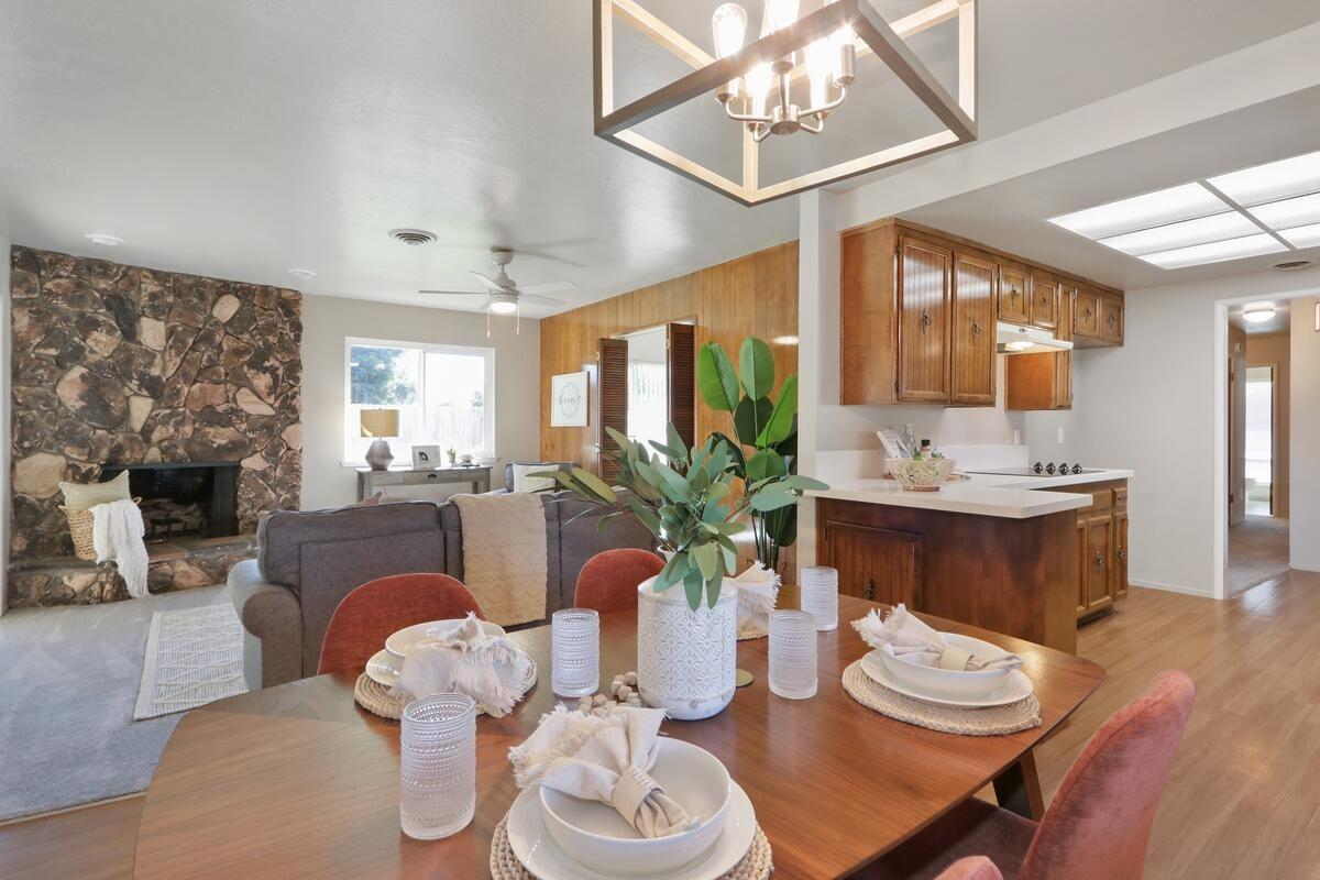 1578 Cedar Way
