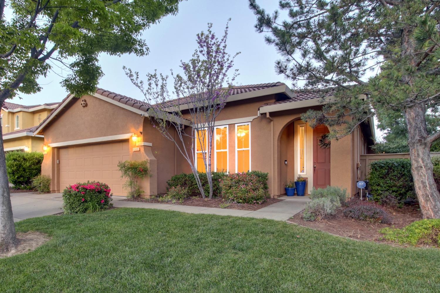 1525 Thurman Way