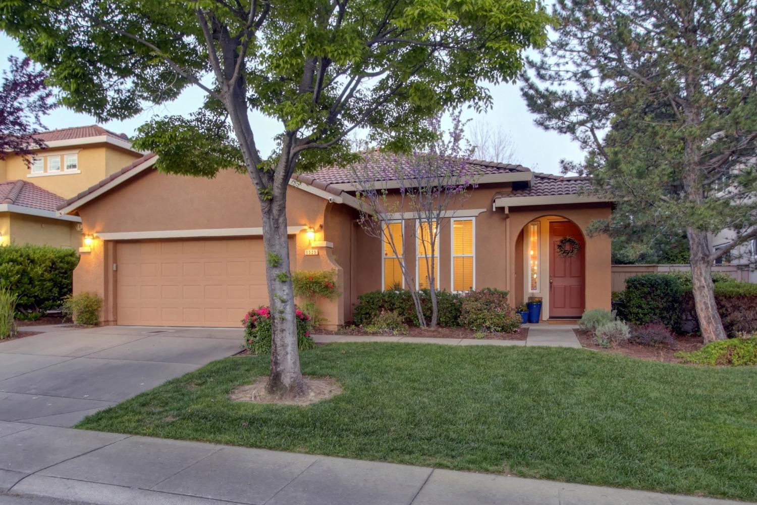 1525 Thurman Way