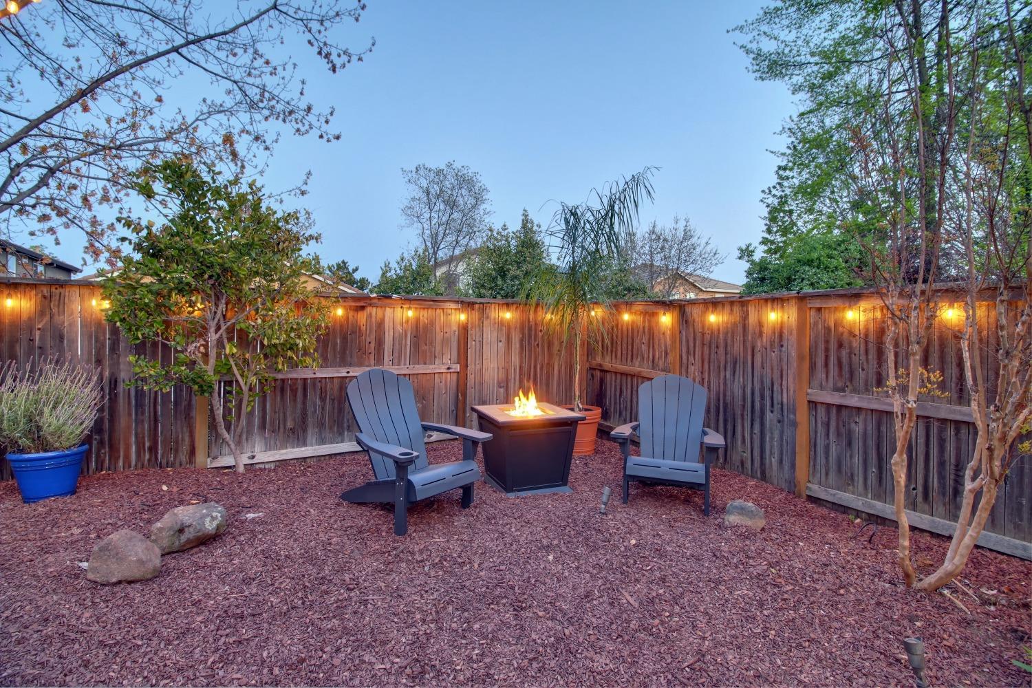 1525 Thurman Way