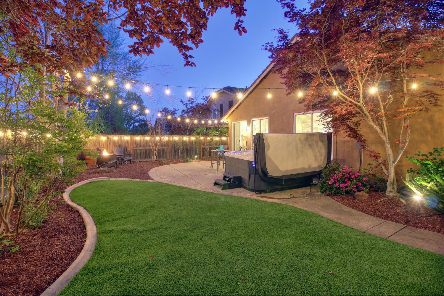 1525 Thurman Way