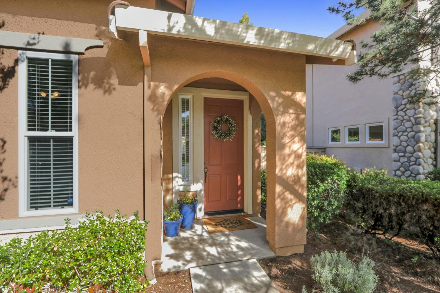 1525 Thurman Way