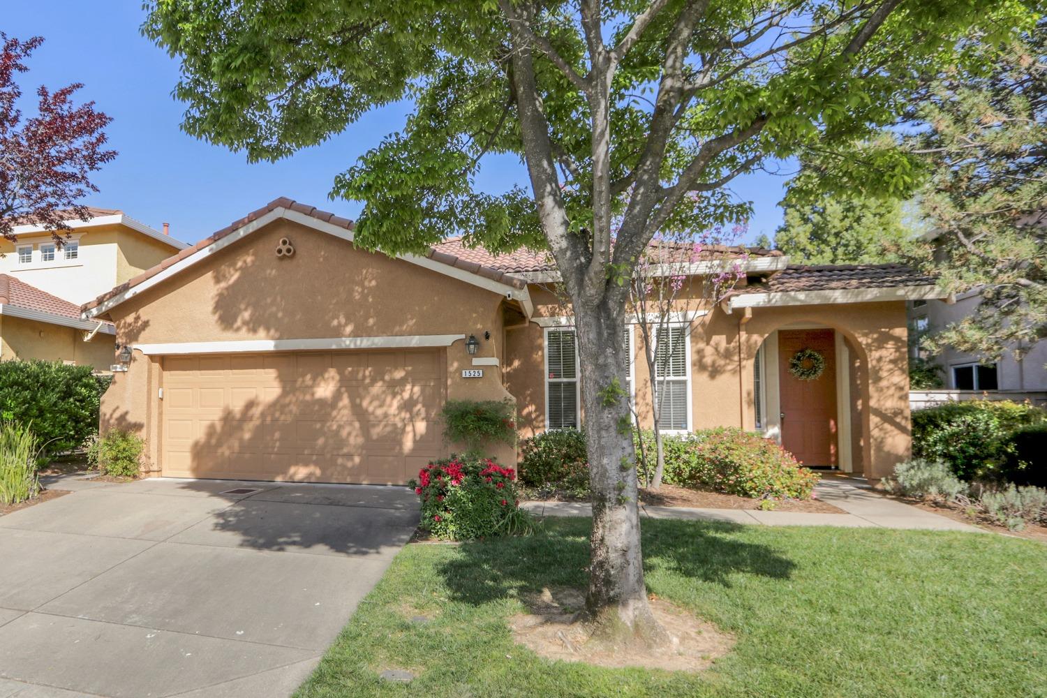 1525 Thurman Way