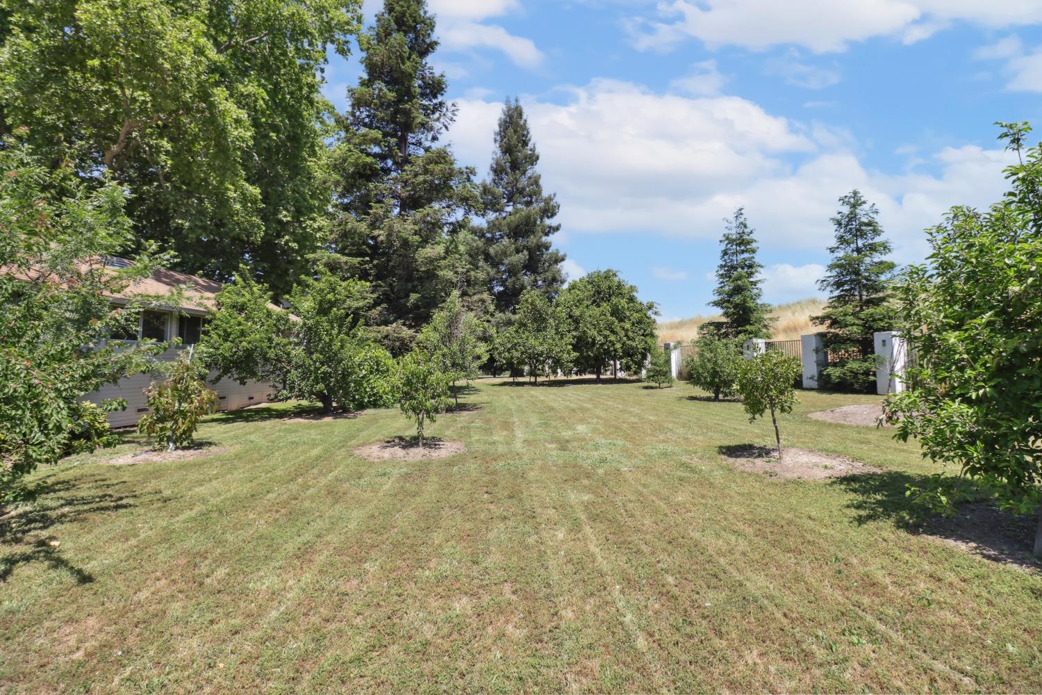 2590 S River Road