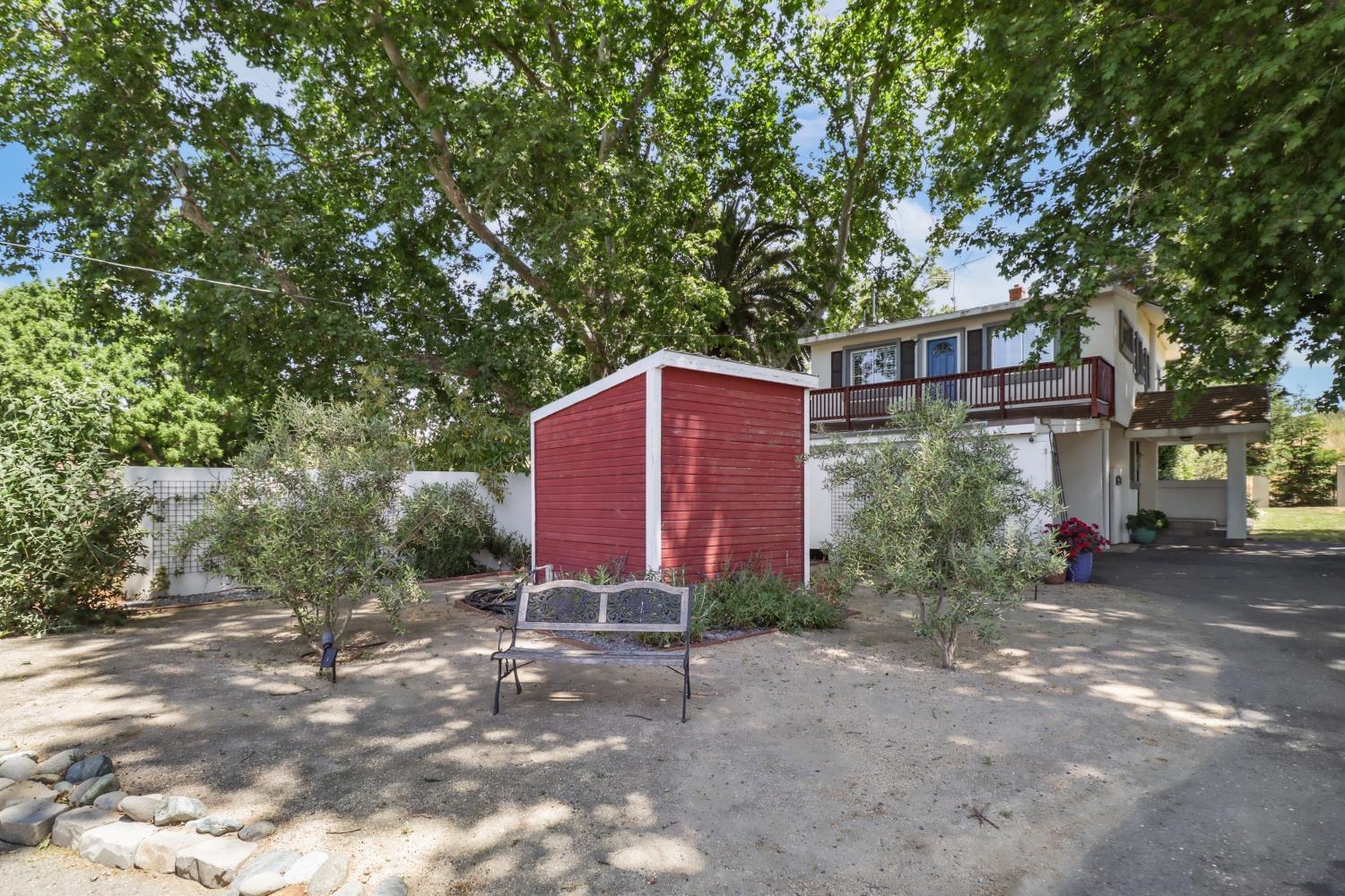 2590 S River Road