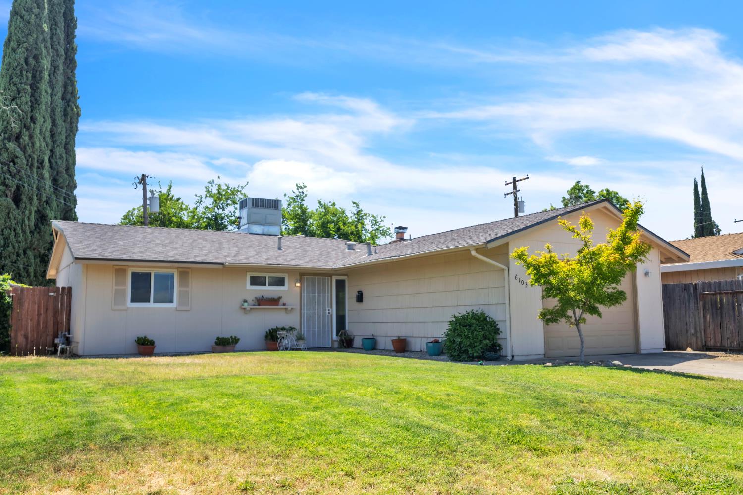 6103 Willowmont Circle