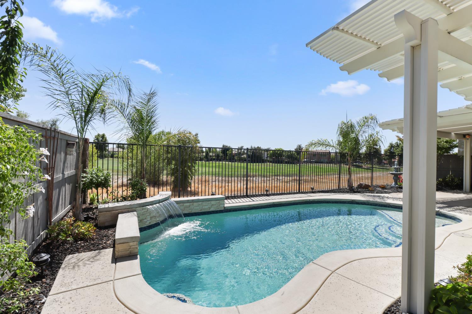1499 Berriedale Court