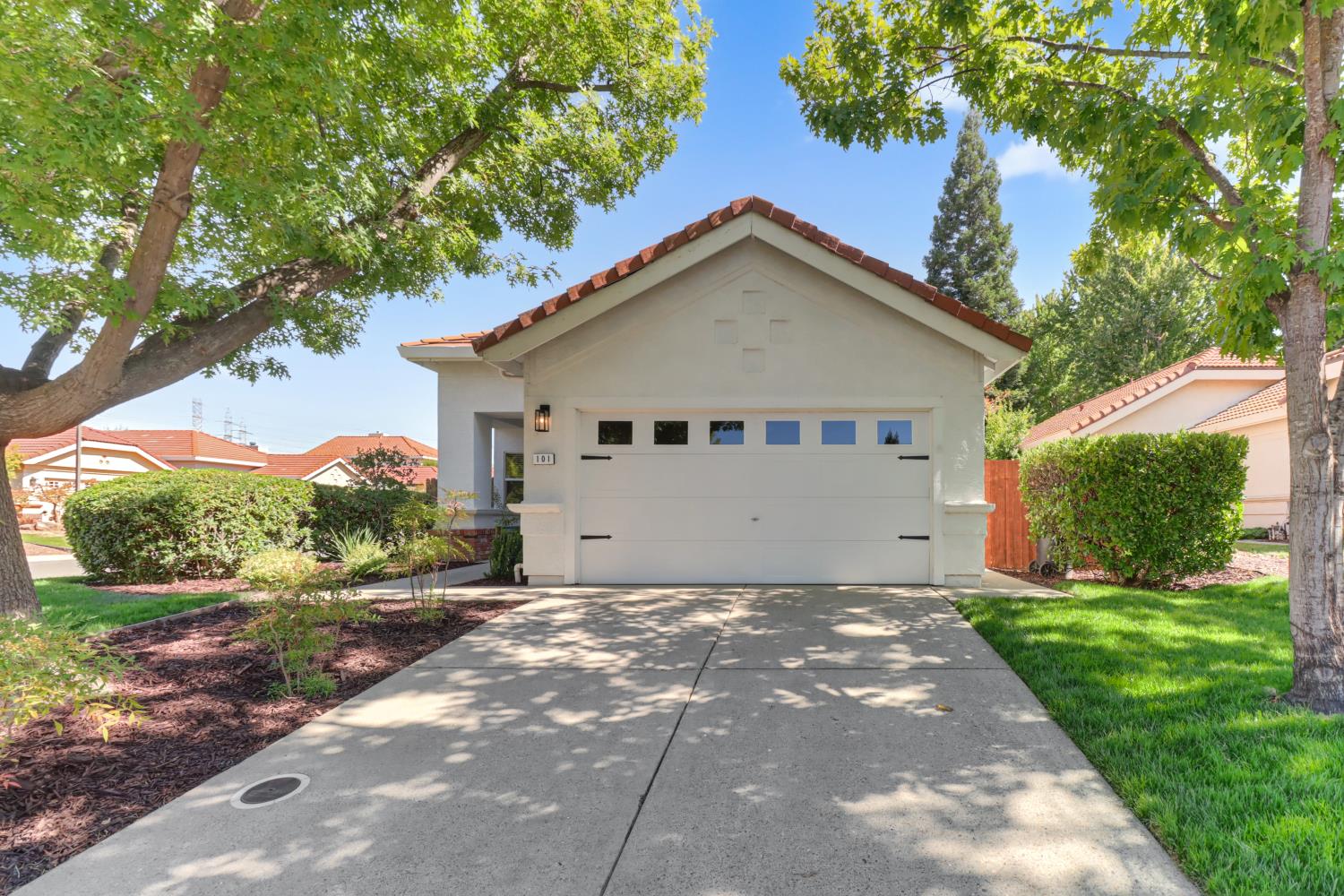 101 Kennerly Way
