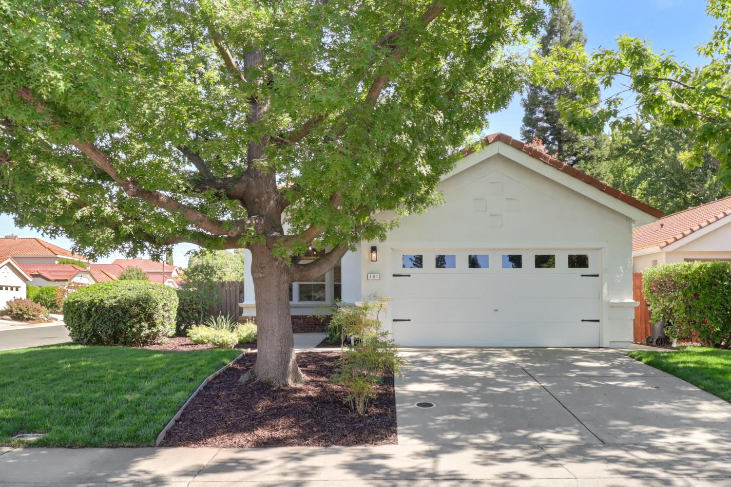 101 Kennerly Way
