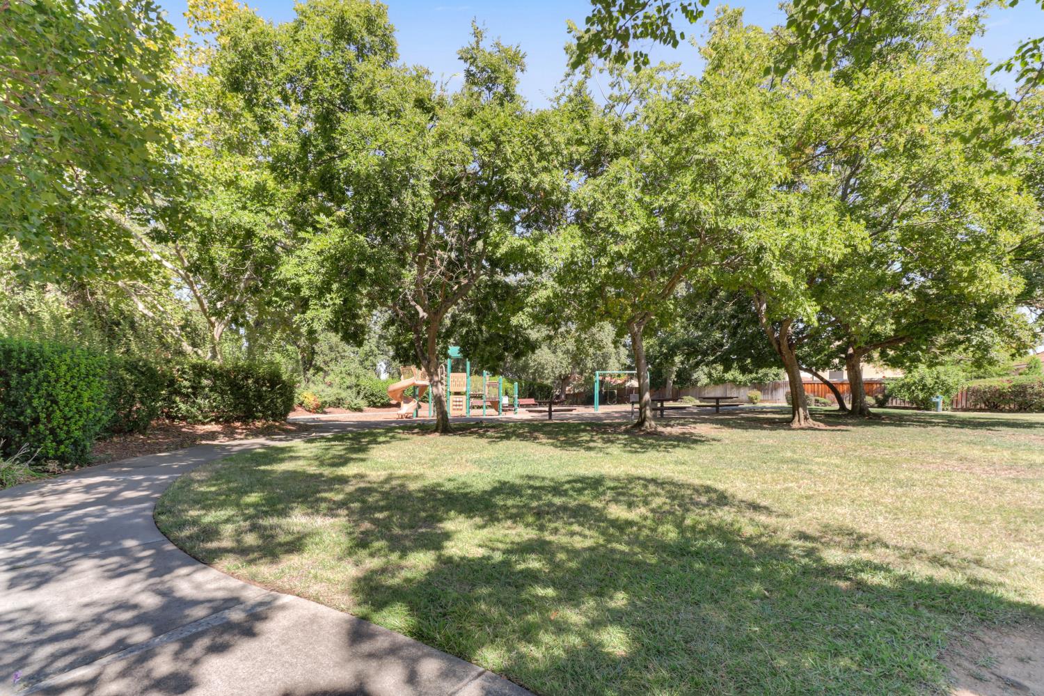 101 Kennerly Way