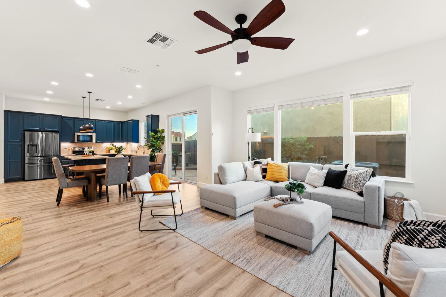 8674 Mahonia Drive