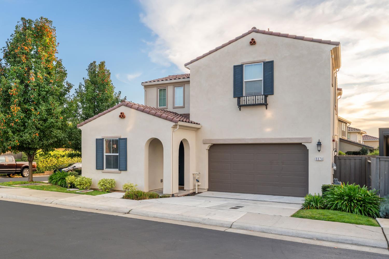 8674 Mahonia Drive