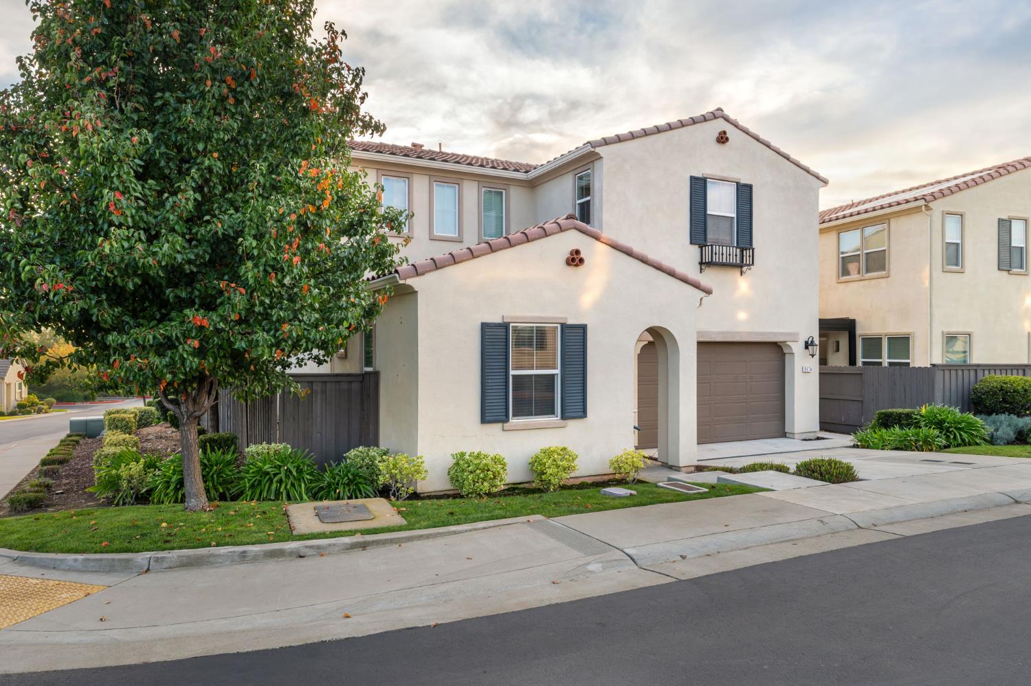 8674 Mahonia Drive