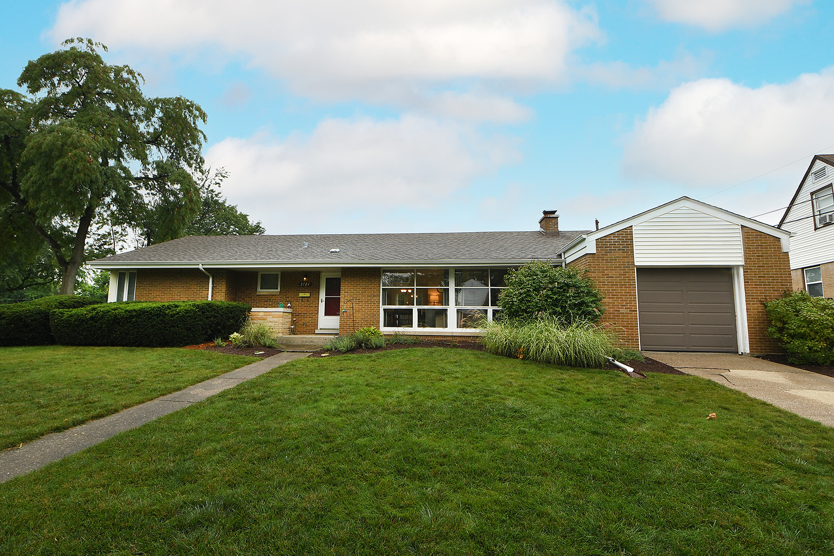2724 Heather Road