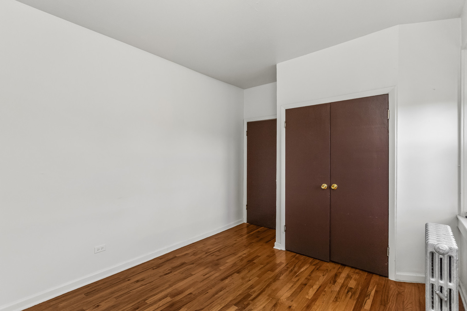 4031 W Gladys Avenue