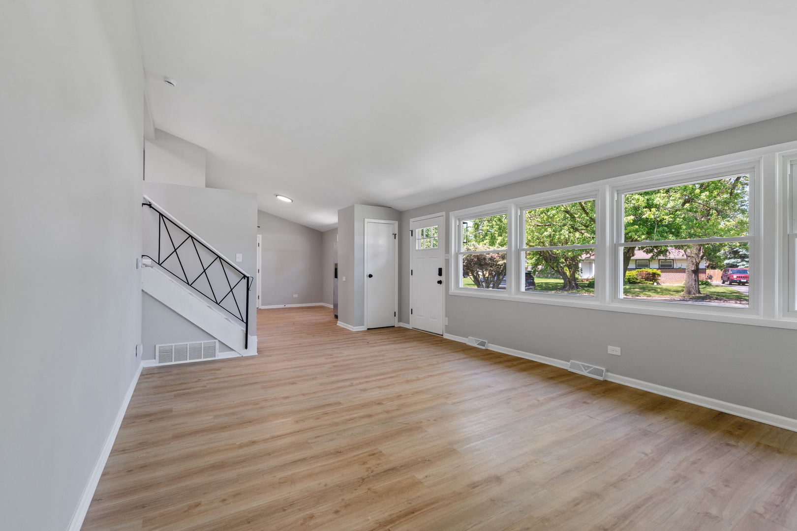 2711 Lancaster Drive