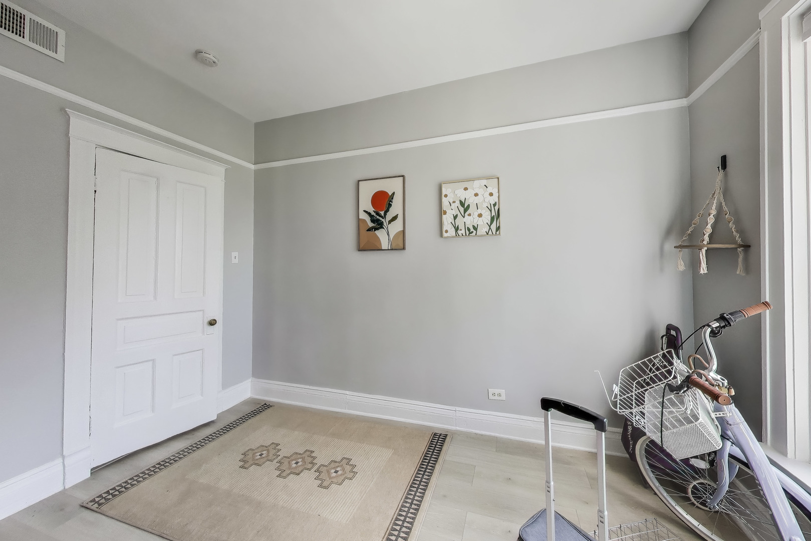 5169 S Michigan Avenue Unit: 2
