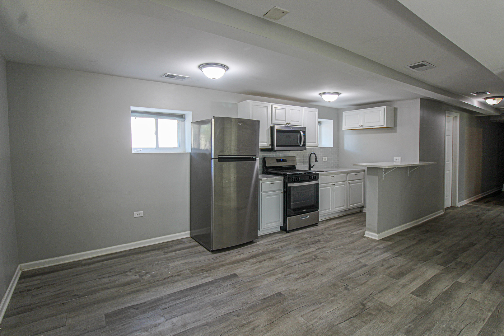 5169 S Michigan Avenue