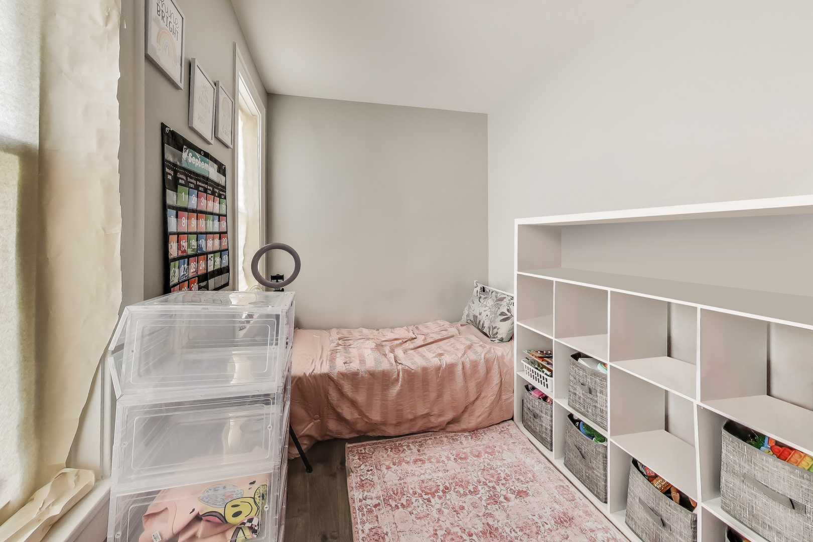 5169 S Michigan Avenue