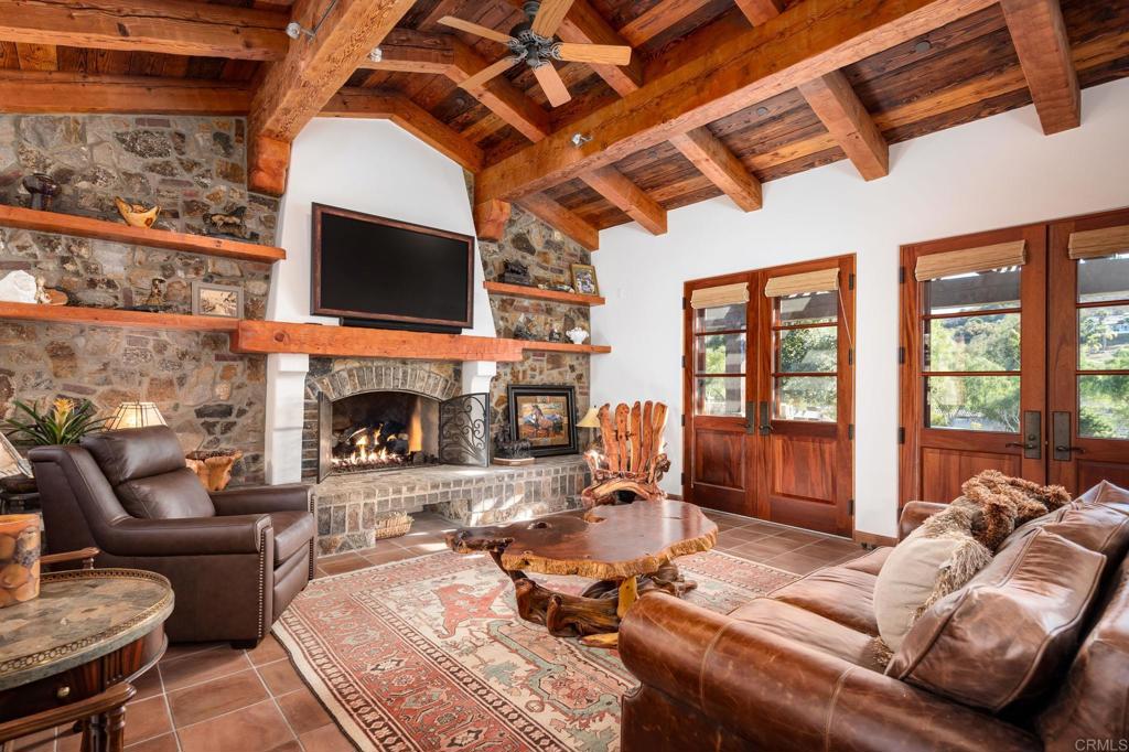 3113 Camino Del Rancho
