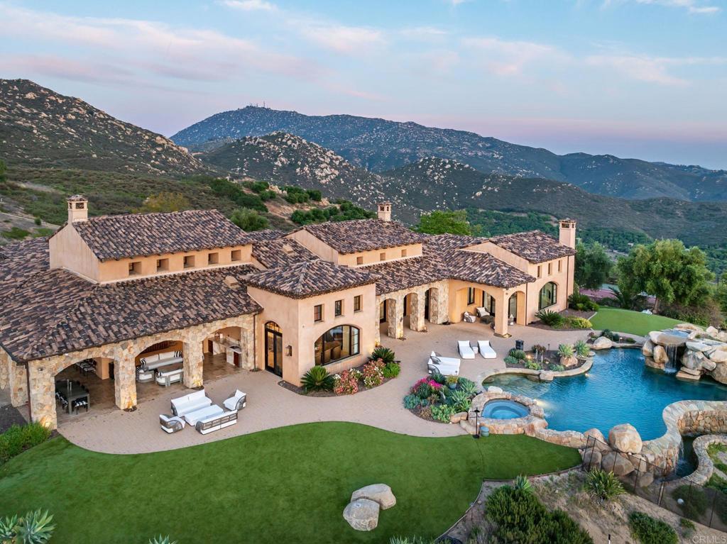 18000 Sunset Point Drive