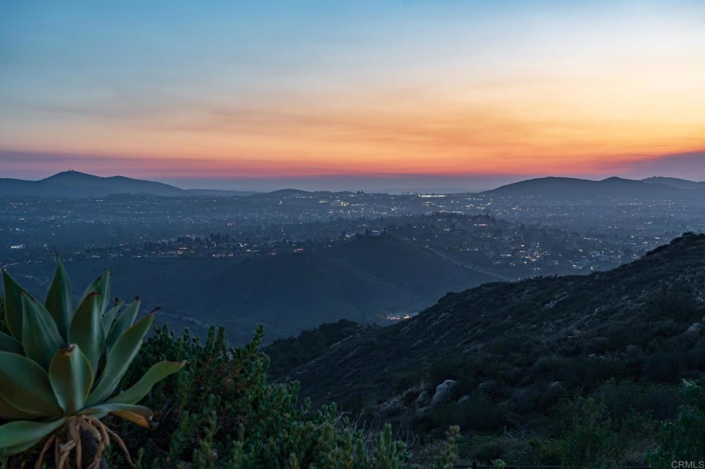 18000 Sunset Point Drive
