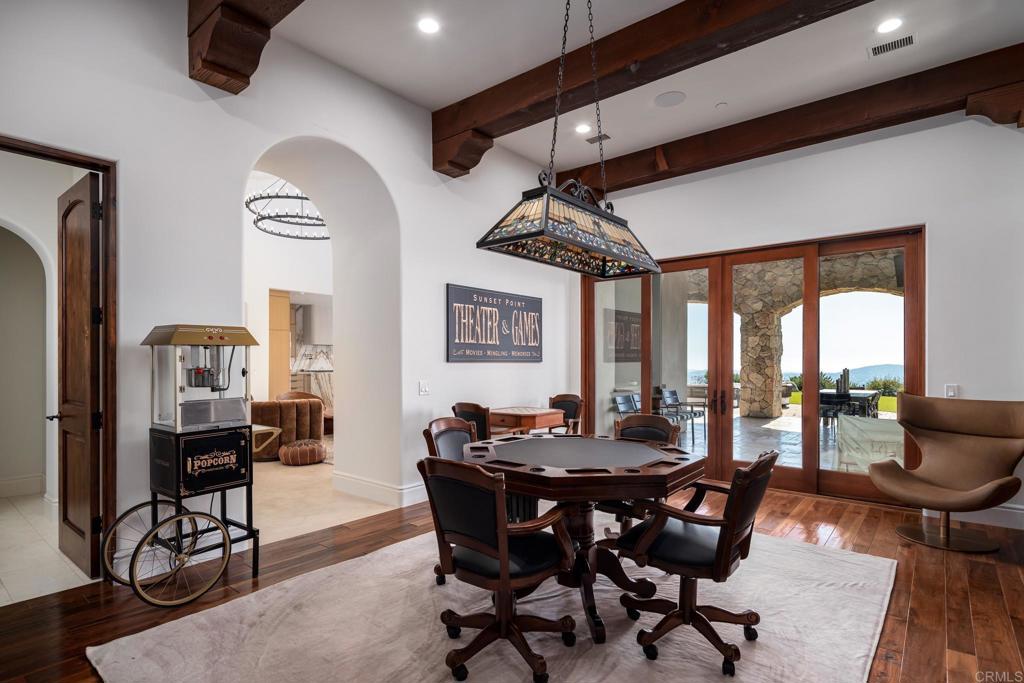 18000 Sunset Point Drive