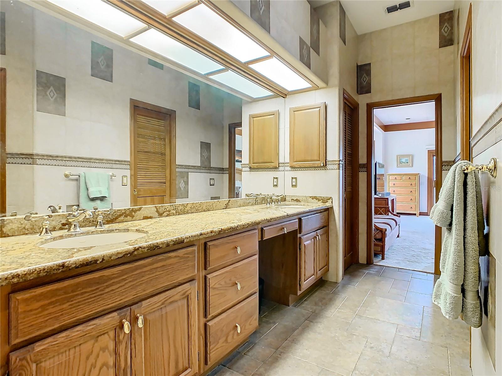 6454 TIMBERLANE RD