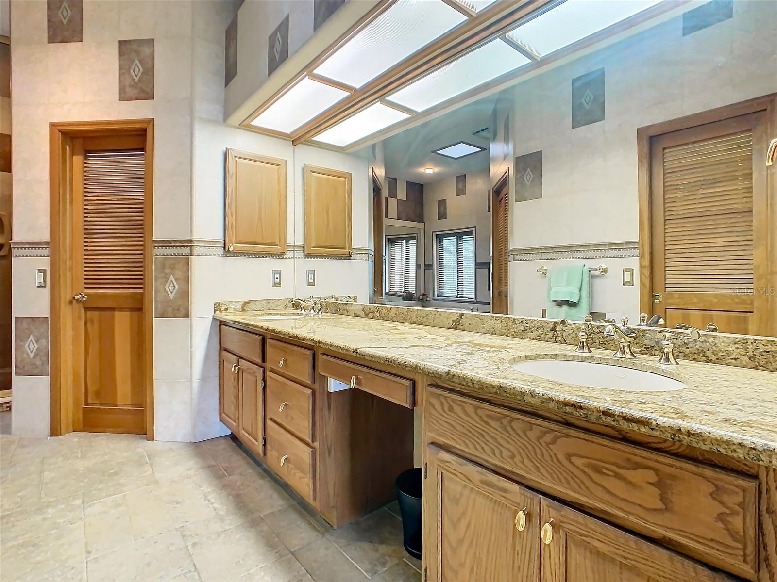 6454 TIMBERLANE RD