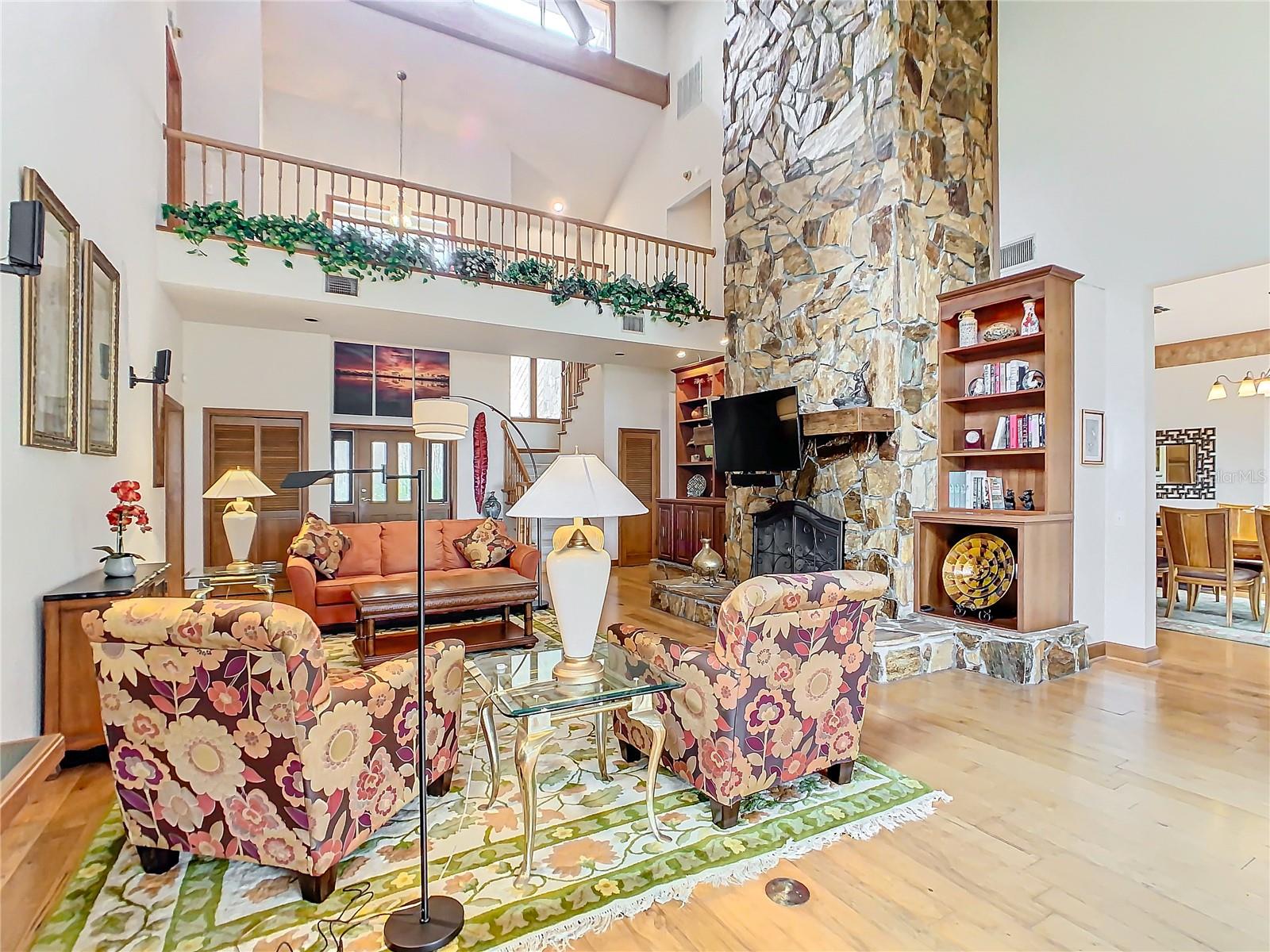 6454 TIMBERLANE RD