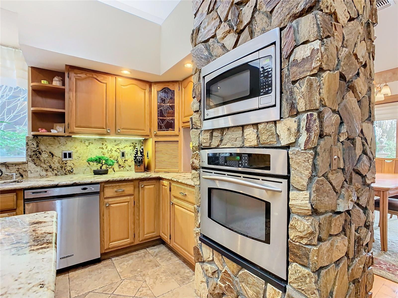 6454 TIMBERLANE RD