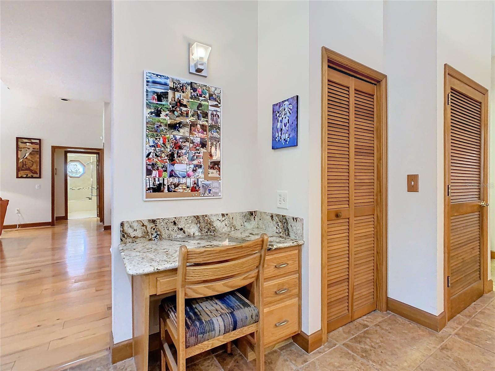 6454 TIMBERLANE RD