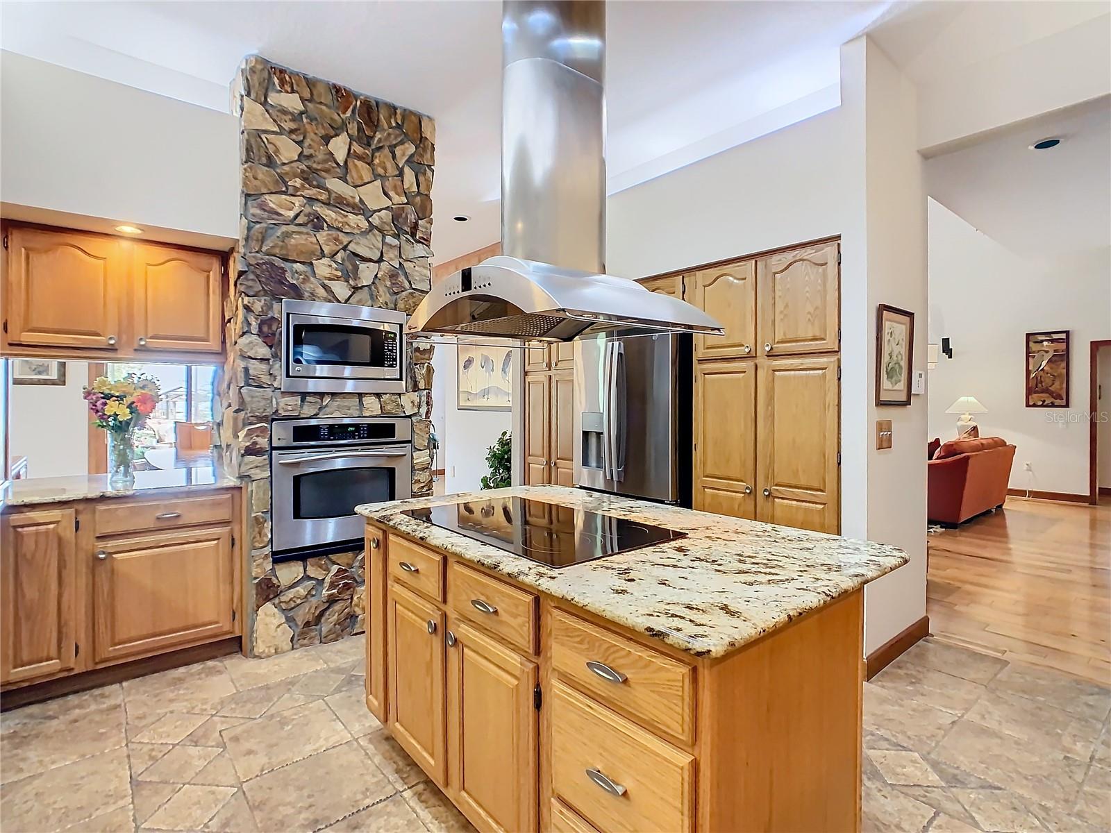 6454 TIMBERLANE RD