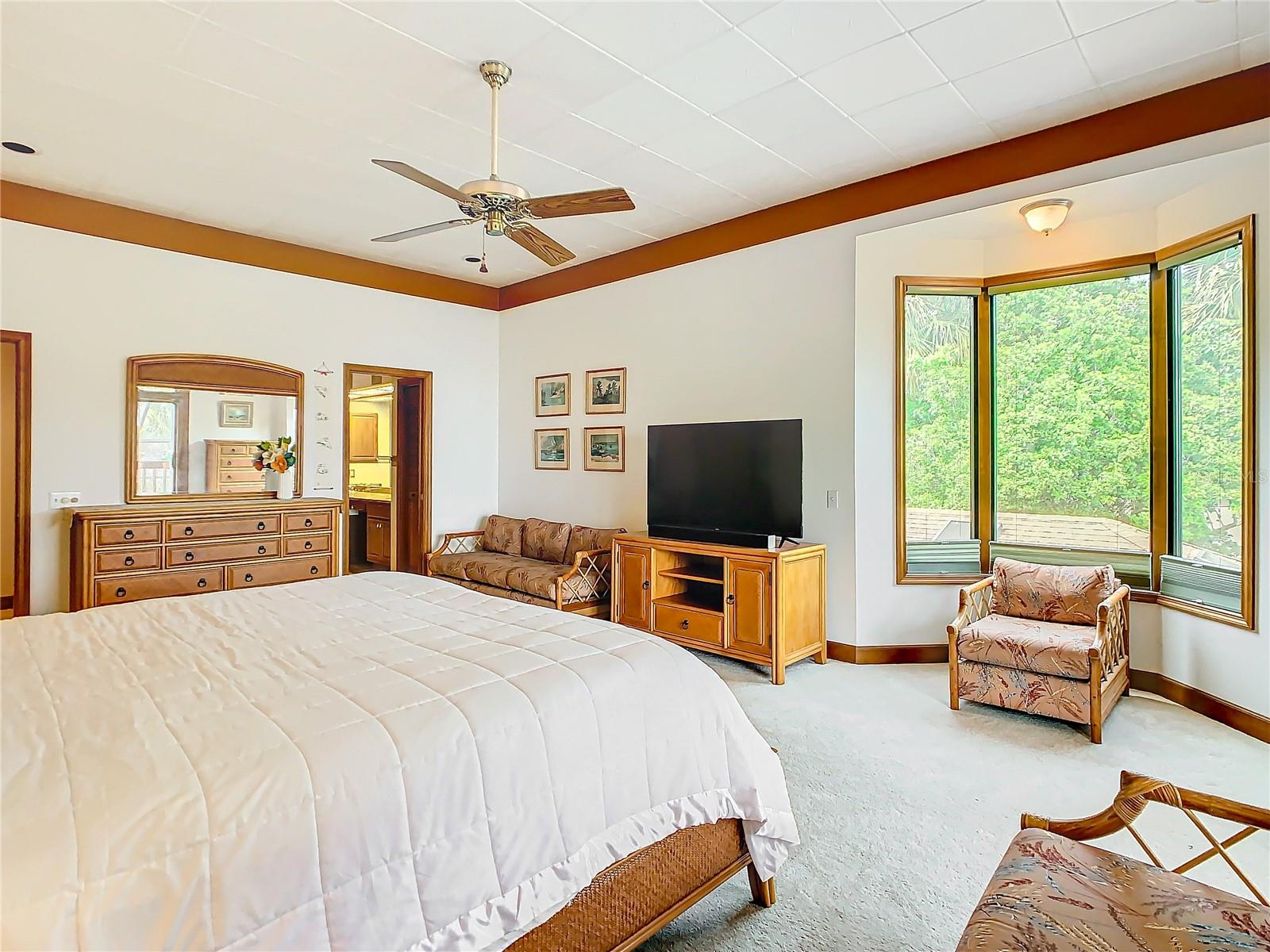 6454 TIMBERLANE RD