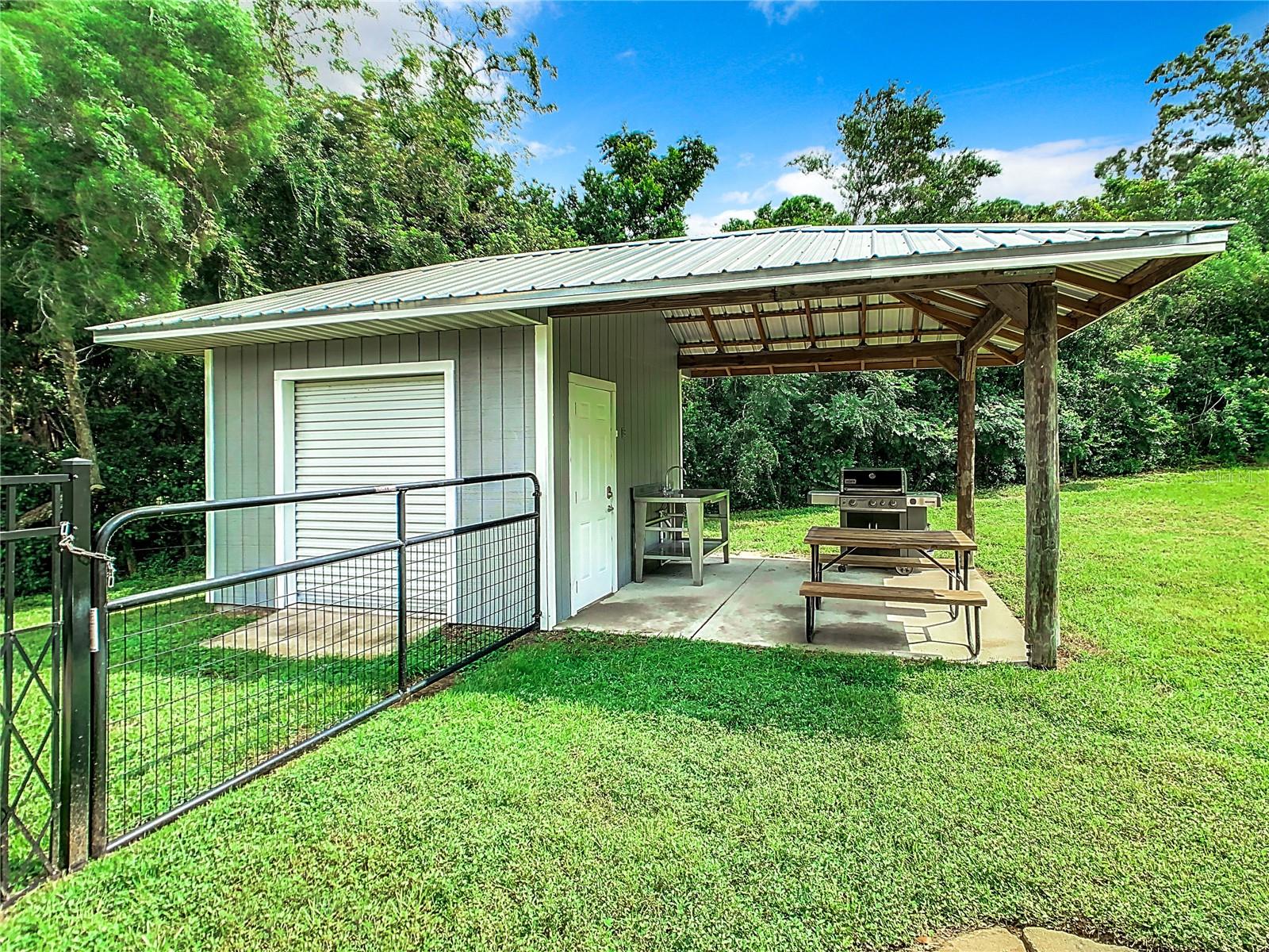540 STARR RIDGE DR