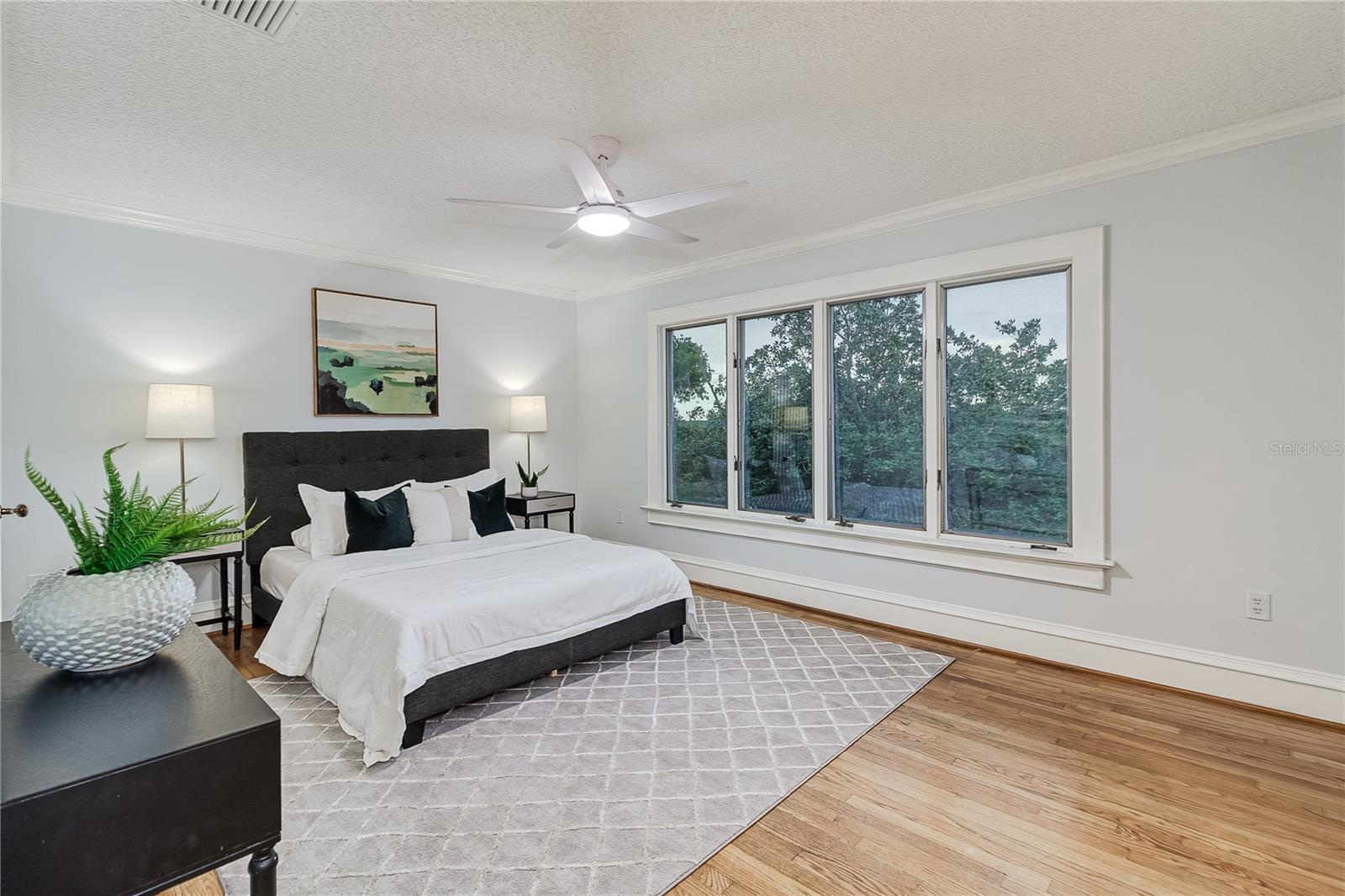 3241 HARBOR BEACH DR