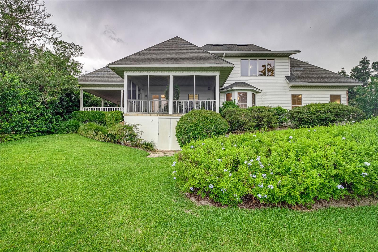 3241 HARBOR BEACH DR
