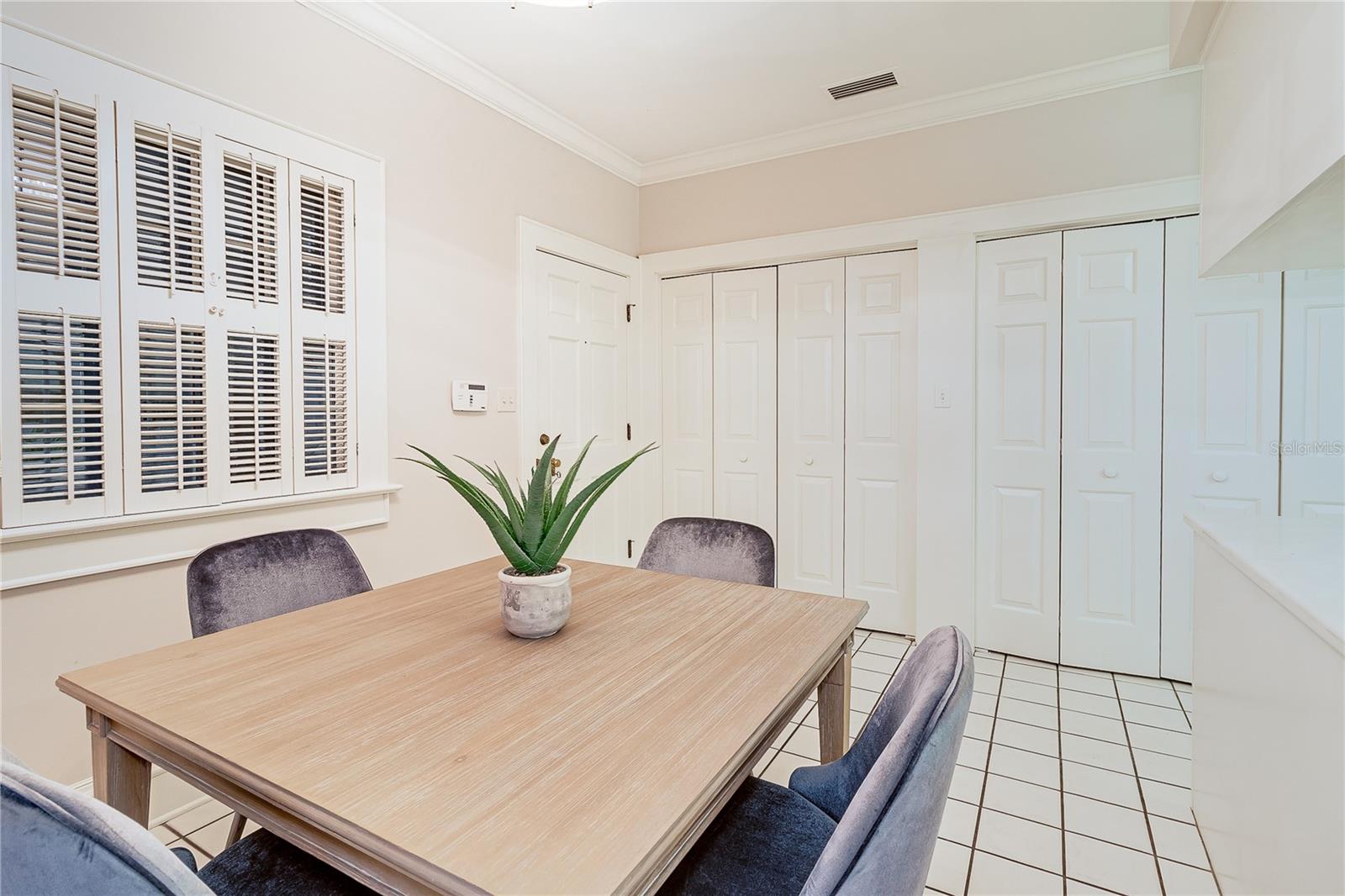 3241 HARBOR BEACH DR