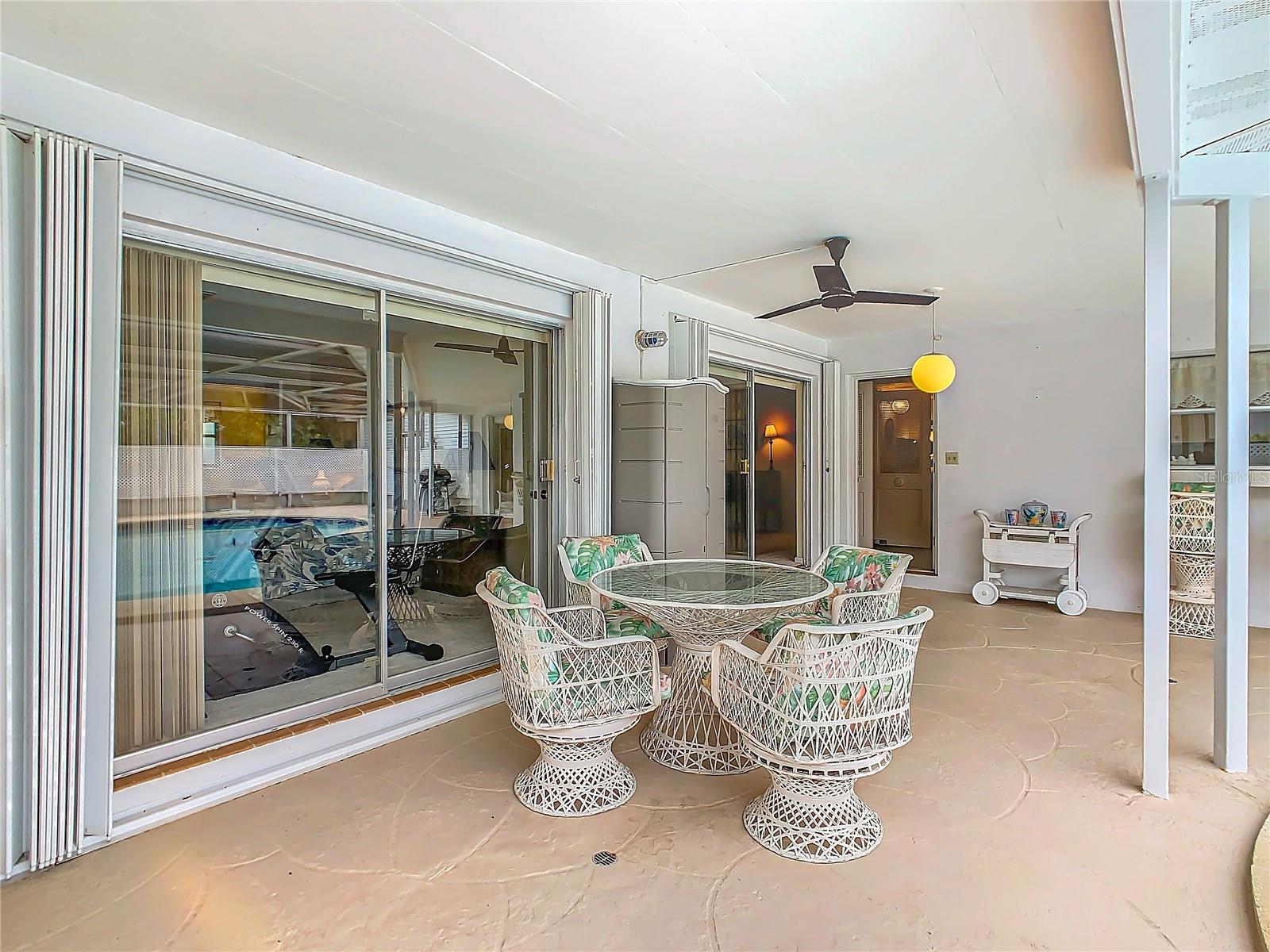 1117 N LAKESHORE BLVD