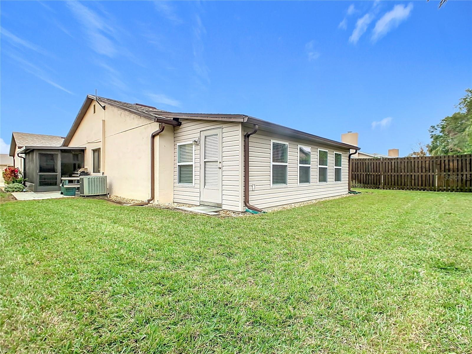 4004 CYPRESS LNDG S