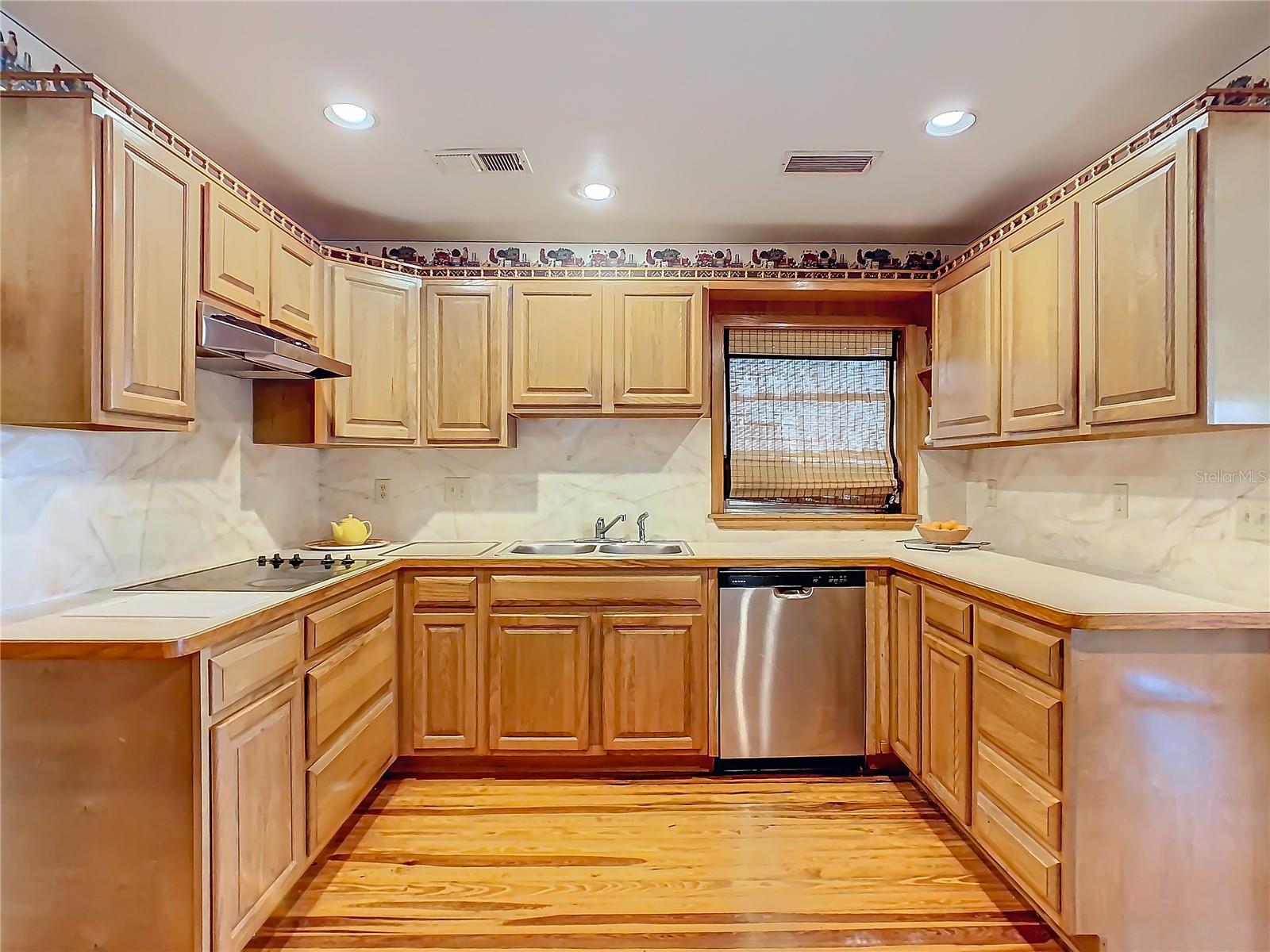 1107 SAINT ANNE SHRINE RD