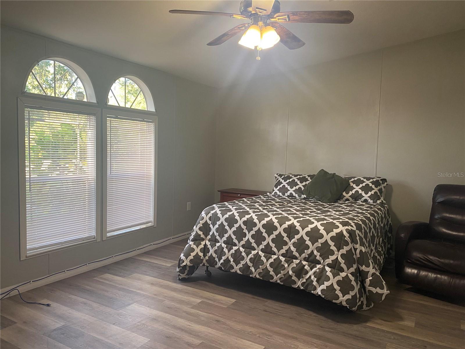 19507 HWY 60 E
