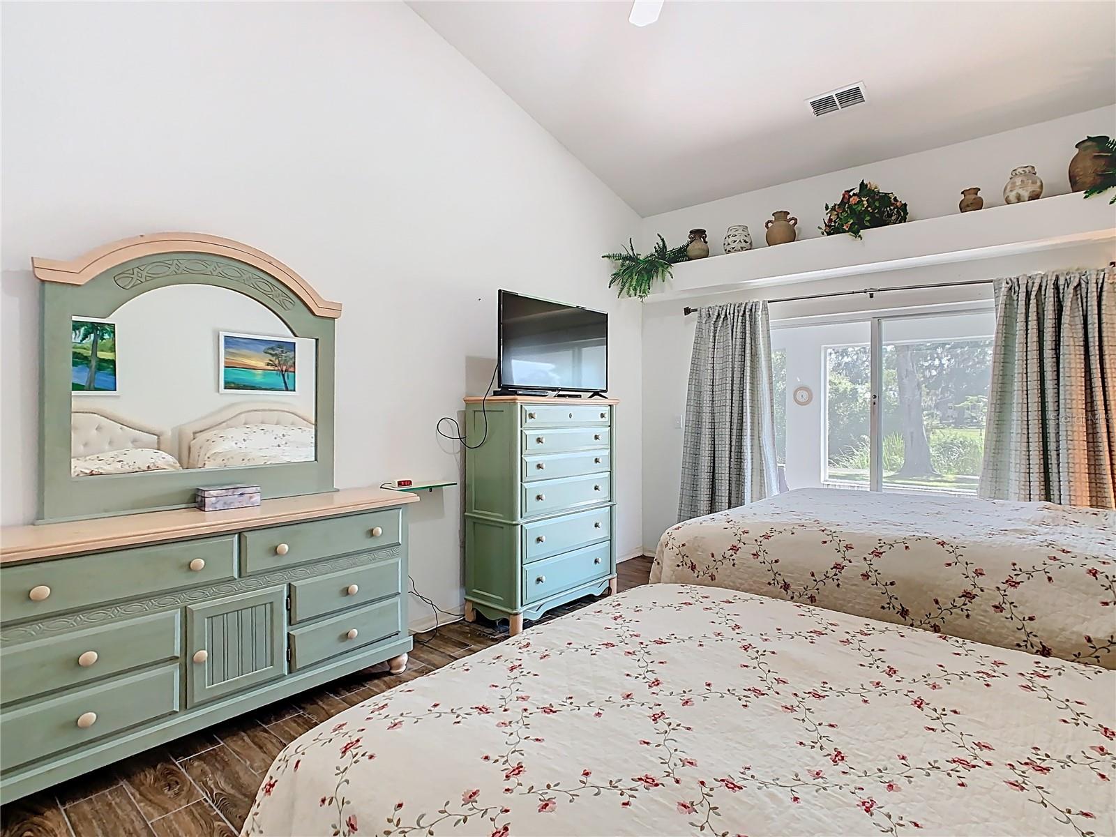 3050 WALDEN SHORES BLVD