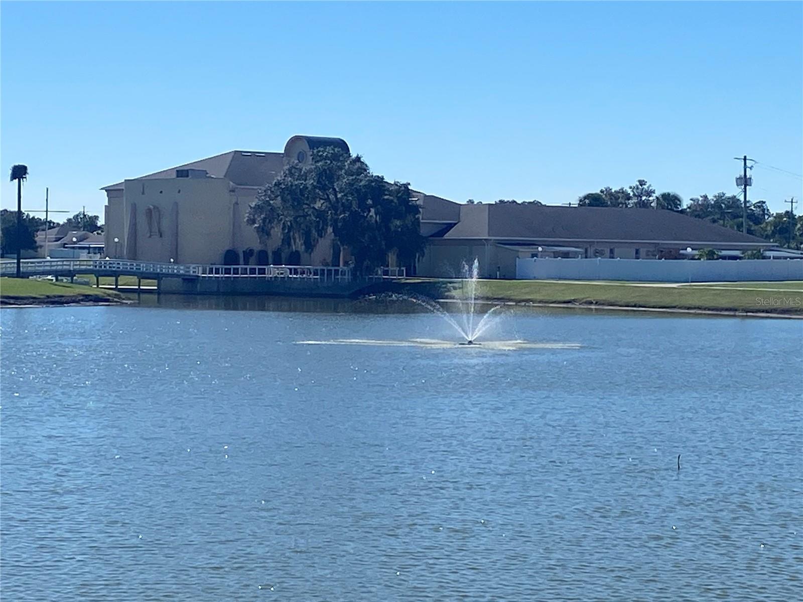 4409 CLUB CIR