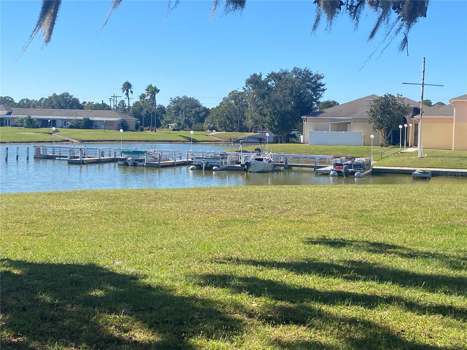 4409 CLUB CIR