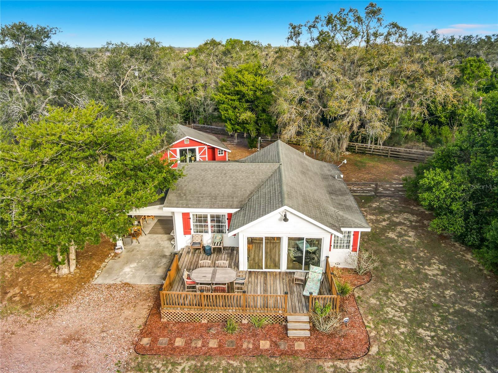 1124 SAINT ANNE SHRINE RD