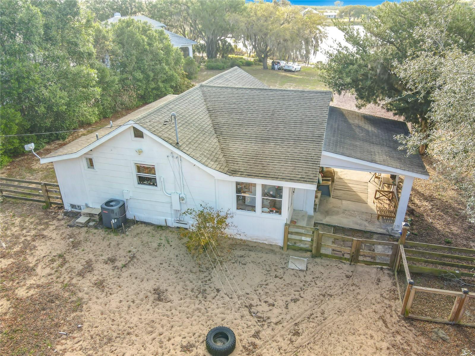 1124 SAINT ANNE SHRINE RD