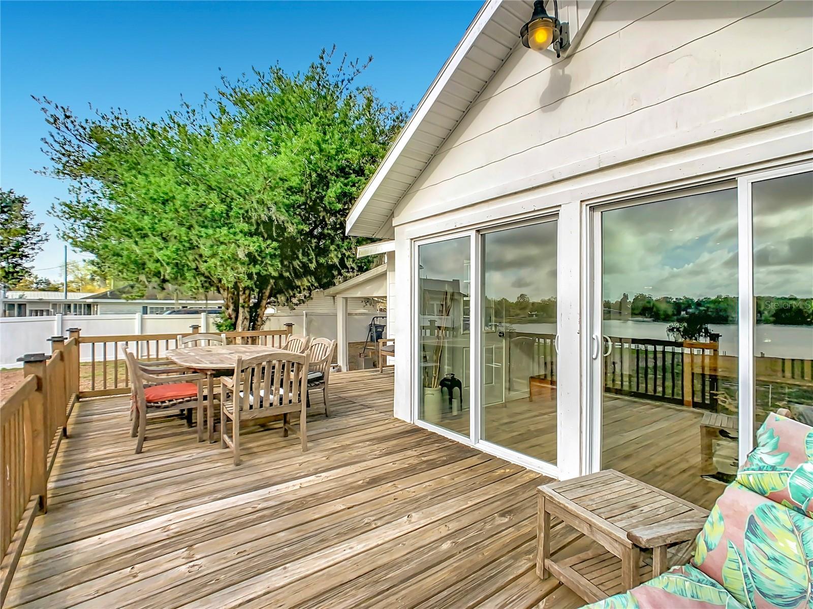 1124 SAINT ANNE SHRINE RD